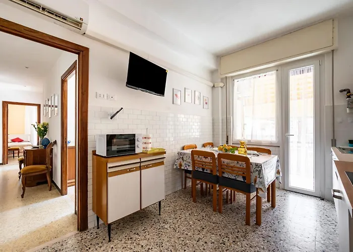 Guesthost - Casa Bina